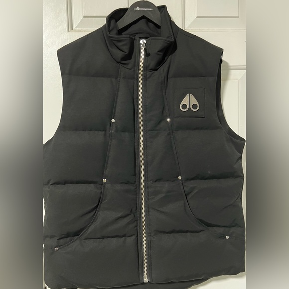 Moose knuckles Montreal vest Size L Black colour - Picture 1 of 4